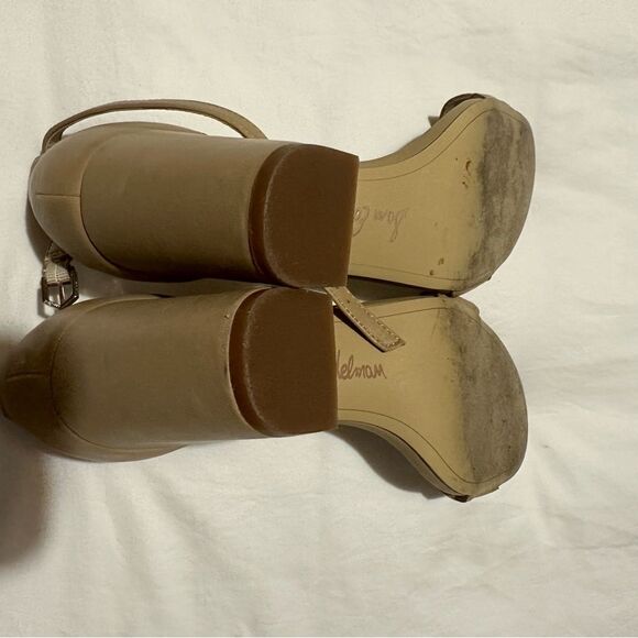 Sam Edelman Odilia Leather Scalloped Heels - Picture 6 of 6